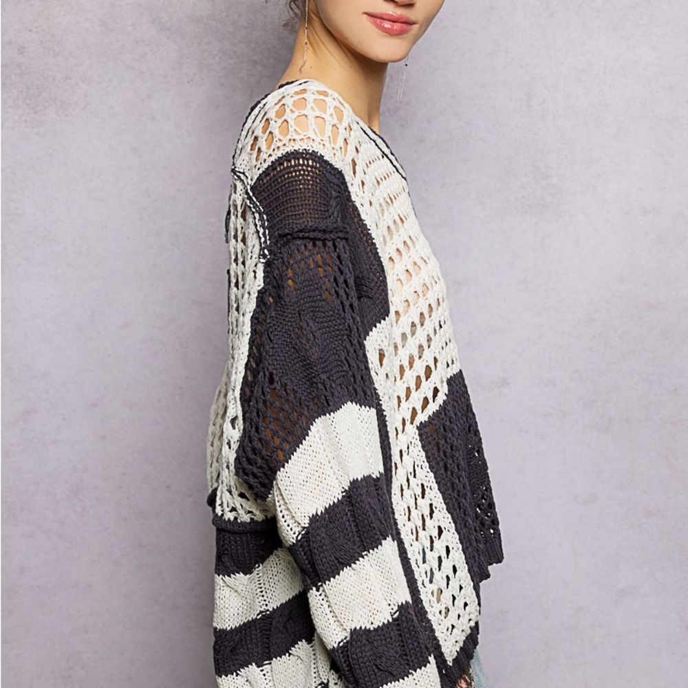 POL Colorblock Knit Sweater - Picture 2 of 5